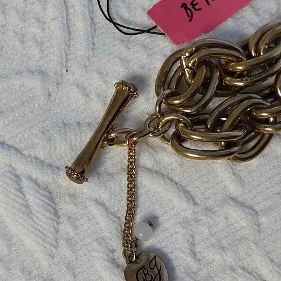 Betsey Johnson Rhinestone Anchor bracelet - Picture 3 of 4